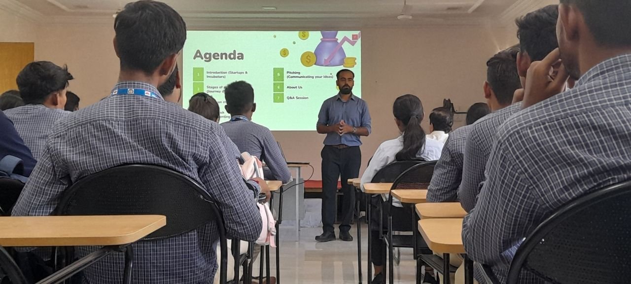 Industrial Visit – Govindrao Wanjari College of Engineering - Photo 1