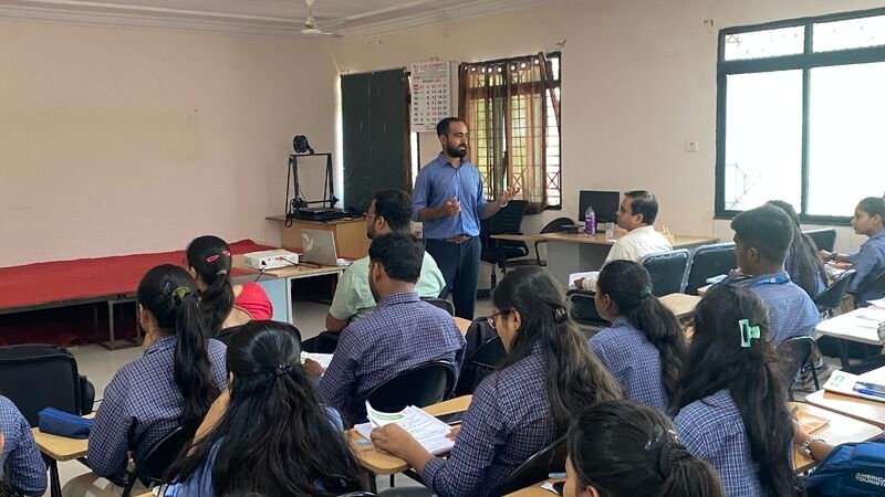 Industrial Visit – Govindrao Wanjari College of Engineering - Photo 4
